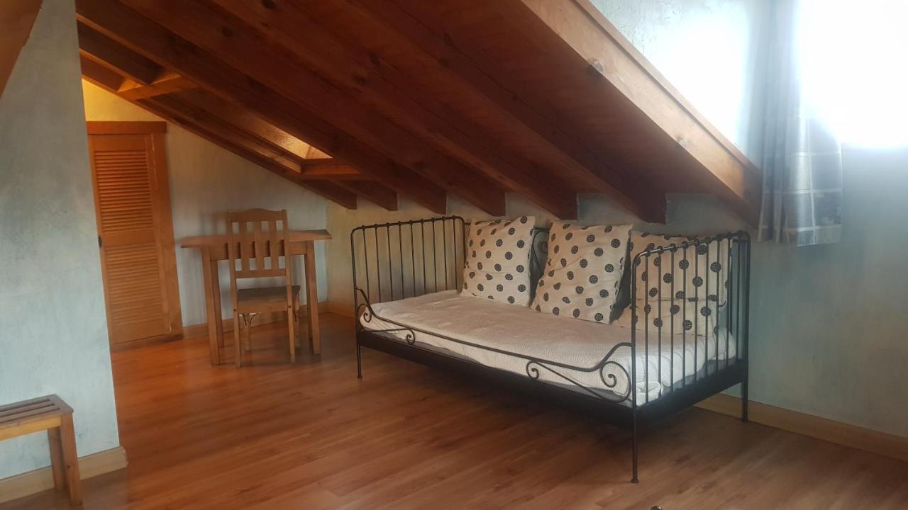 Puerta Al Duraton Bed & Breakfast Sebulcor Bagian luar foto